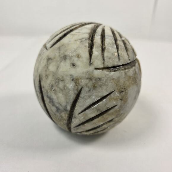 Vintage Genuine Alabaster Marble Owl Head Hand Carved Made in Italy Paperweight - Picture 6 of 11